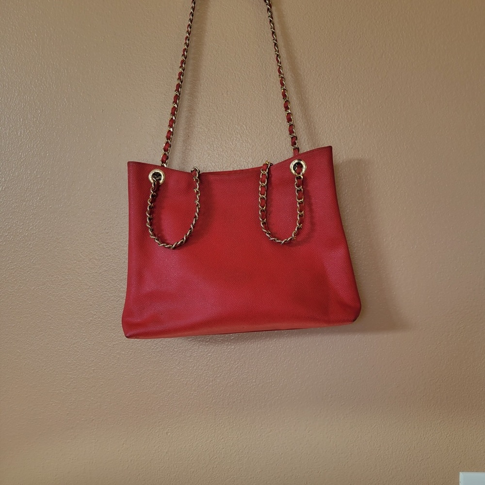 Fashion tote red beautiful